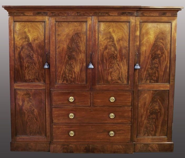 Antique Mahogany Breakfront Wardrobe, Georgian Wardobe : Antiques With Regard To Best And Newest Victorian Mahogany Breakfront Wardrobes (View 8 of 15)