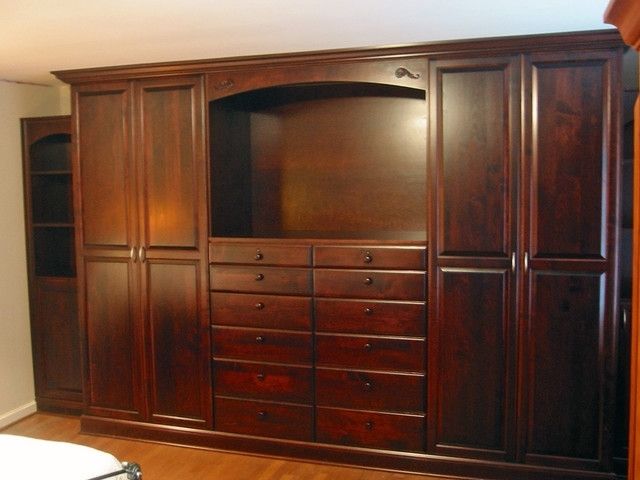 Wall Units & Wardrobes – Traditional – Closet – Cleveland – With Regard To Well Known Wall Wardrobes (View 4 of 15)