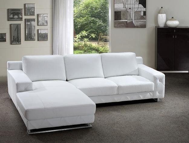 2017 Modern White Sectional Modern Sectional Sofa In White Leather With Regard To White Sectional Sofas (View 3 of 10)