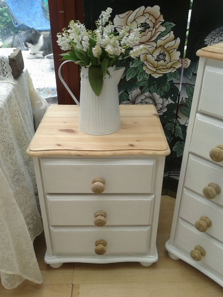 Lovely Shabby Chic Pine Bedside 3 Draw Chest Painted White In Popular Shabby Chic Pine Wardrobes (View 10 of 15)