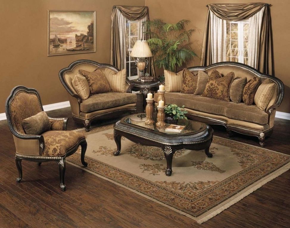 Luxury Traditional Sofa Set Ideas – Intuisiblog In 2018 Traditional Sofas And Chairs (Photo 7 of 10)