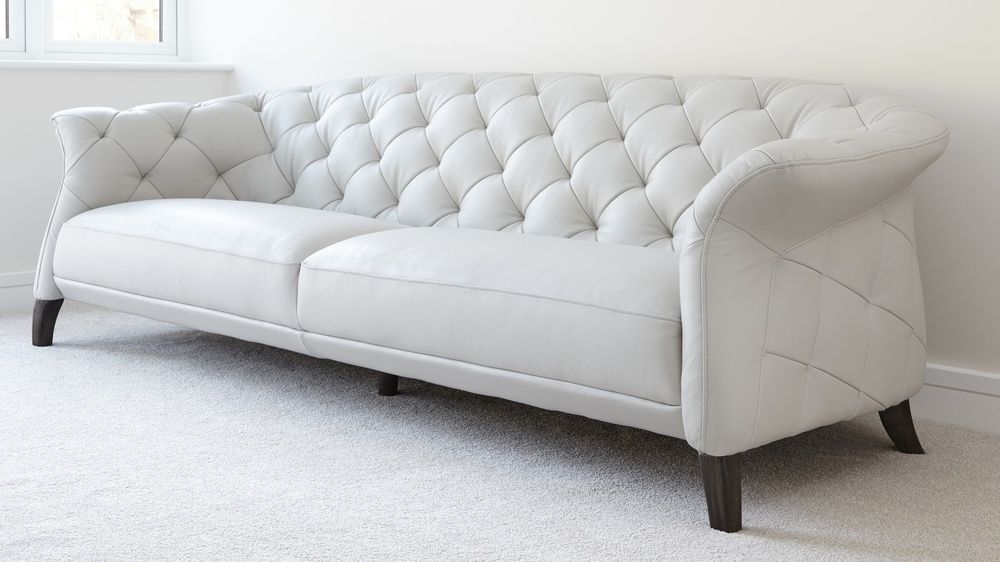 Modern 3 Seater Leather Chesterfield Sofa (Photo 1 of 10)