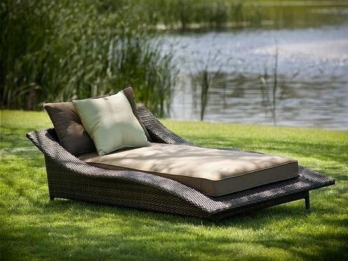 Most Up To Date Chaise Lounge Chairs At Lowes Throughout Outdoor Chaise Lounge Chairs Lowes (Photo 1 of 15)