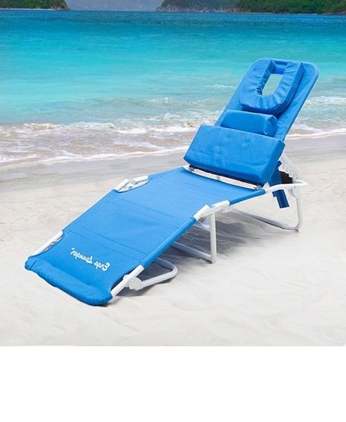 Featured Photo of 15 Best Chaise Lounge Chairs with Face Hole