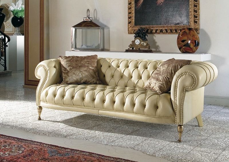 Popular Http://www.idfdesign/luxury Classic Sofa Couch/mozart.htm With Regard To Classic Sofas (Photo 10 of 10)