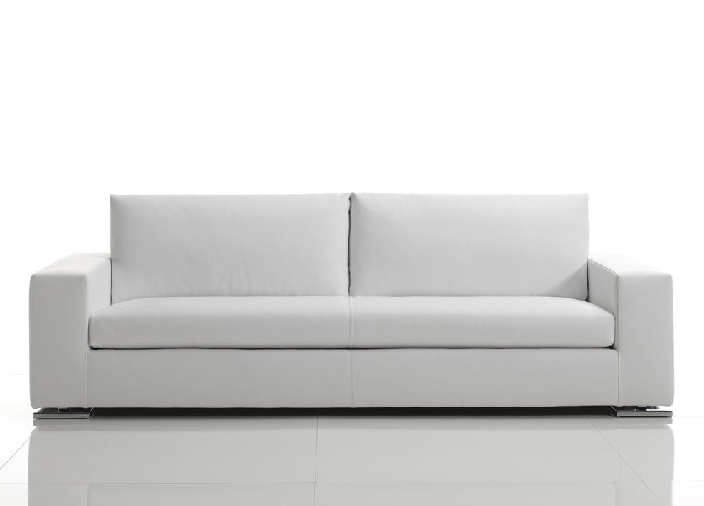 Popular Latest Modern White Leather Couch Leather Sofas Modern Leather For White Modern Sofas (Photo 1 of 10)