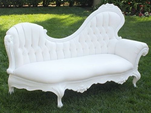 Popular Popular Of White Chaise Lounge White Leather Chaise Lounge Full Regarding White Leather Chaise Lounges (View 13 of 15)