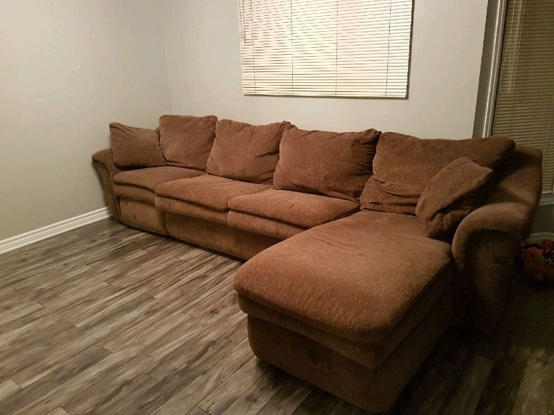 Recent Couch Sectional For Sale (chaise, Recliner, Pull Out Bed With Oakville Sectional Sofas (Photo 8 of 10)