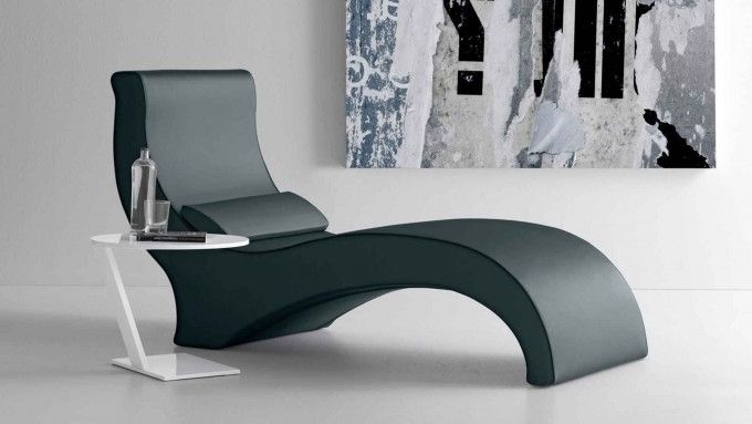 Trendy Black Leather Chaise Lounge Chairs Throughout Furniture: Comfortable Leather Chaise Lounge For Luxury Interior (Photo 10 of 15)