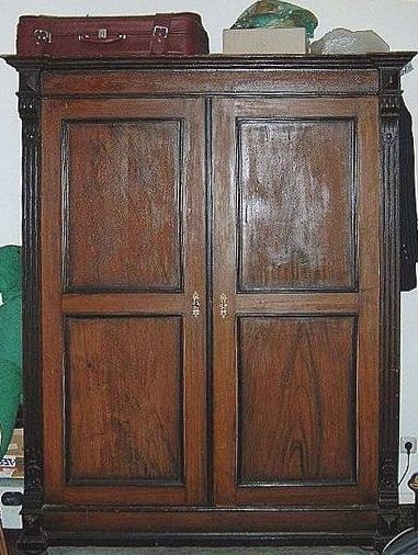 Wardrobe – Wikipedia Intended For Favorite Old Fashioned Wardrobes (View 8 of 15)