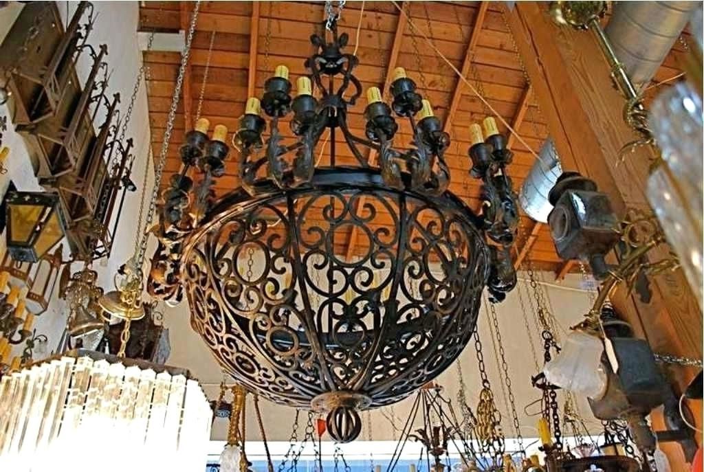 Featured Photo of 10 Best Ideas Large Iron Chandeliers