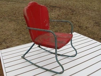 Retro Outdoor Rocking Chairs Intended For Well Known Vintage Metal Rockers (View 14 of 20)