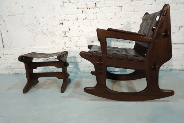 Rocking Chairs With Footstool With Regard To 2017 Rocking Chair With Footstoolangel Pazmino For Meubles De Estilo (View 9 of 20)