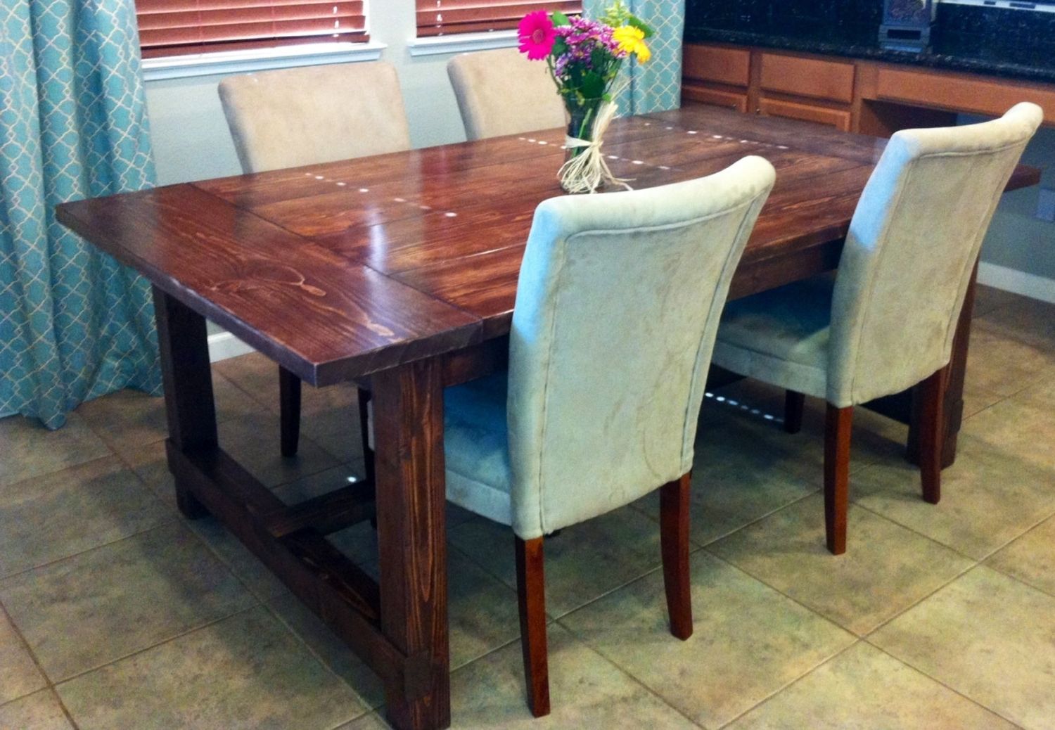 Recent Dining Table: Archaic Small Dining Room Decoration Ideas With For Pine Wood White Dining Chairs (View 18 of 20)