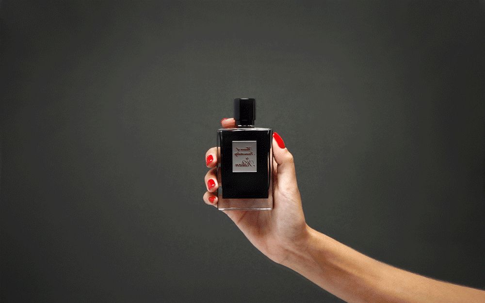 Fashionable Kilian: Perfume As An Art Within Kilian Grey 49 Inch Tv Stands (View 19 of 20)