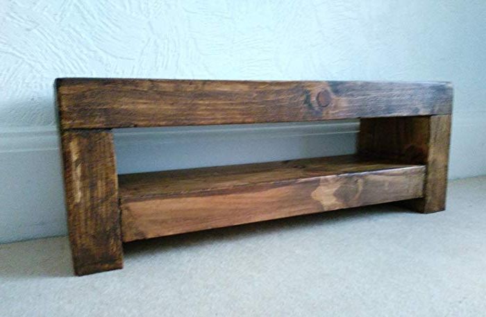 Fashionable Slim Tv Stands Pertaining To Slim Tv Stand Chunky Rustic Wood Finished In Medium Oak: Amazon.co (Photo 11 of 20)