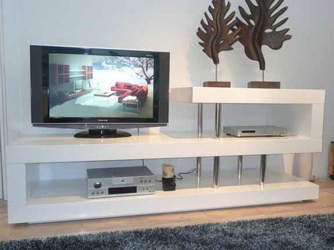 Modern White Lacquer Tv Stand (View 9 of 20)