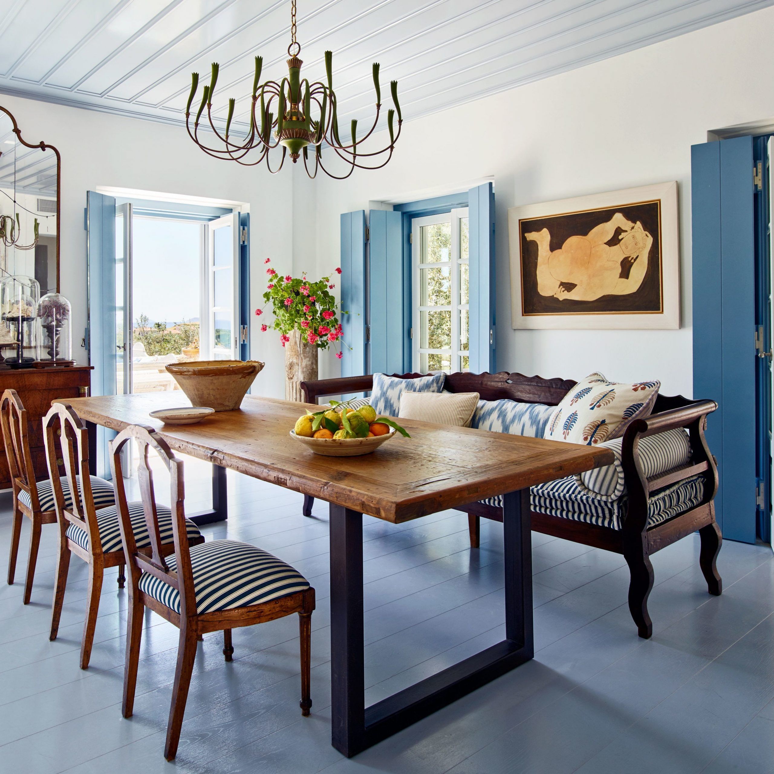 Most Up To Date Tips To Mix And Match Dining Room Chairs Successfully Inside Distressed Grey Finish Wood Classic Design Dining Tables (View 22 of 30)