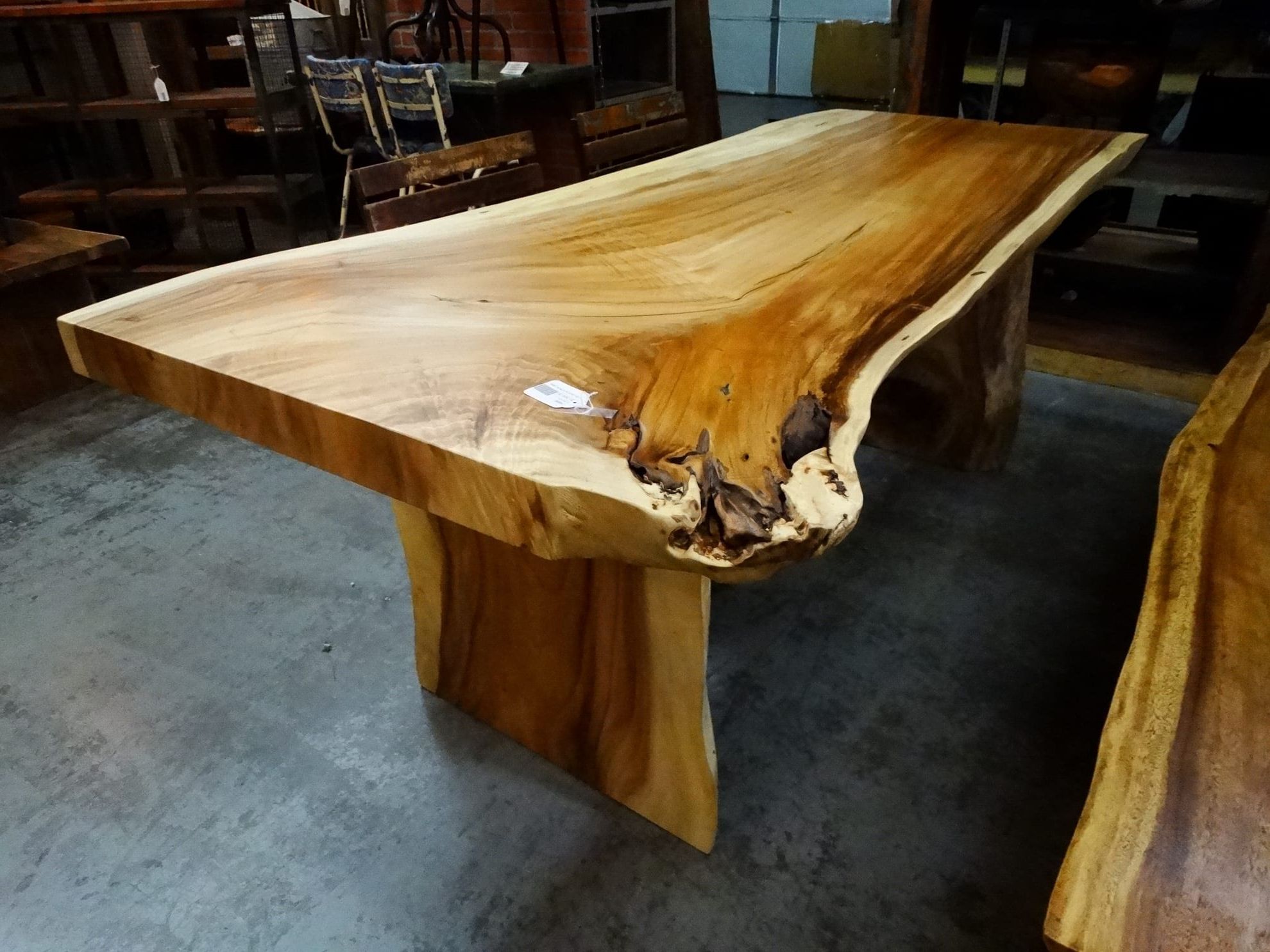 Table Thick Acacia Wood Dining Table For 2017 Unique Acacia Wood Dining Tables (View 30 of 30)