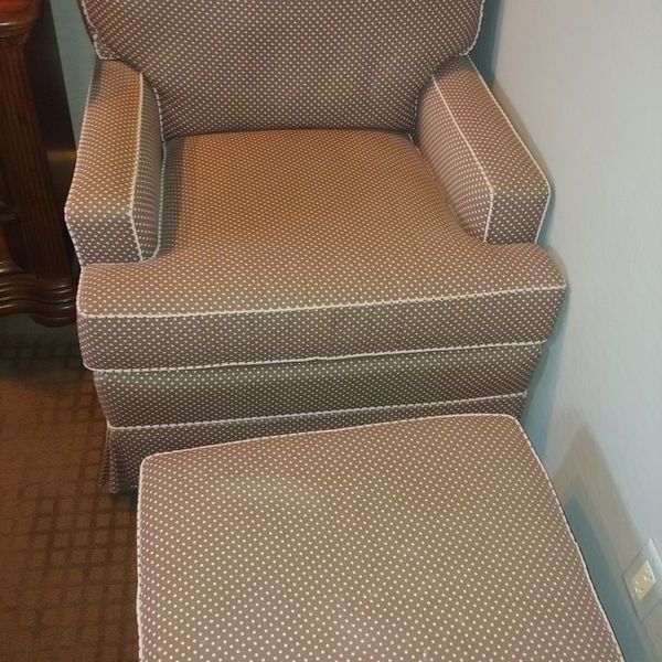 Newest New And Used Chair With Ottoman For Sale In Surprise, Az Within Akimitsu Barrel Chair And Ottoman Sets (View 14 of 30)