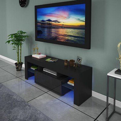 2018 Kamari Tv Stands For Tvs Up To 58" For Orren Ellis Kahraman Tv Stand For Tvs Up To 58" (View 9 of 10)