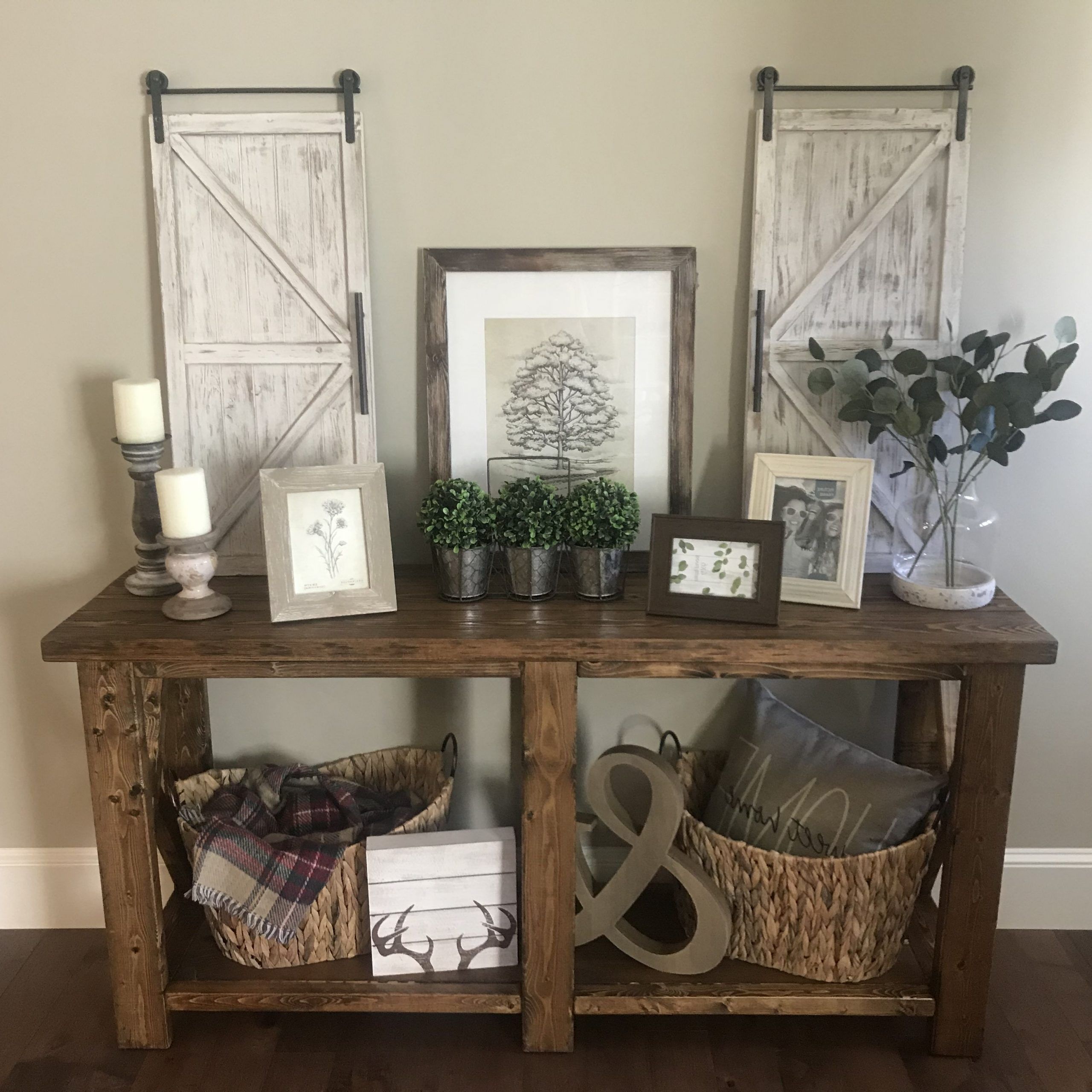 Best And Newest Rustic Farmhouse Console Table (View 8 of 10)
