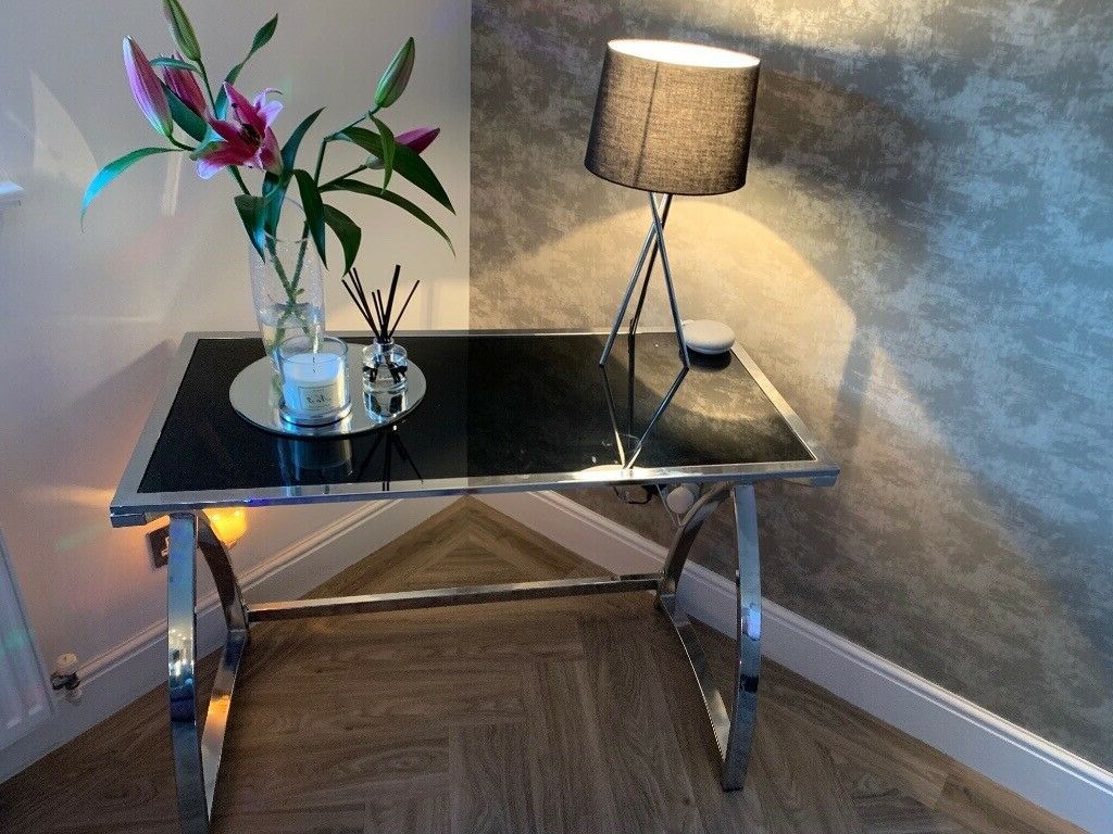 Fashionable Black And Chrome Console Table (View 6 of 10)