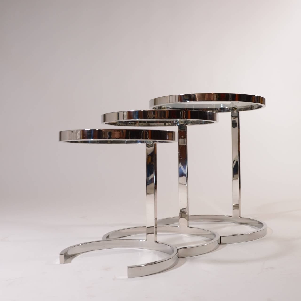 Glass And Stainless Steel Cocktail Tables Pertaining To Recent Set Of 3 Nesting Stainless Steel And Glass Nesting Tablesbrueton (View 3 of 10)