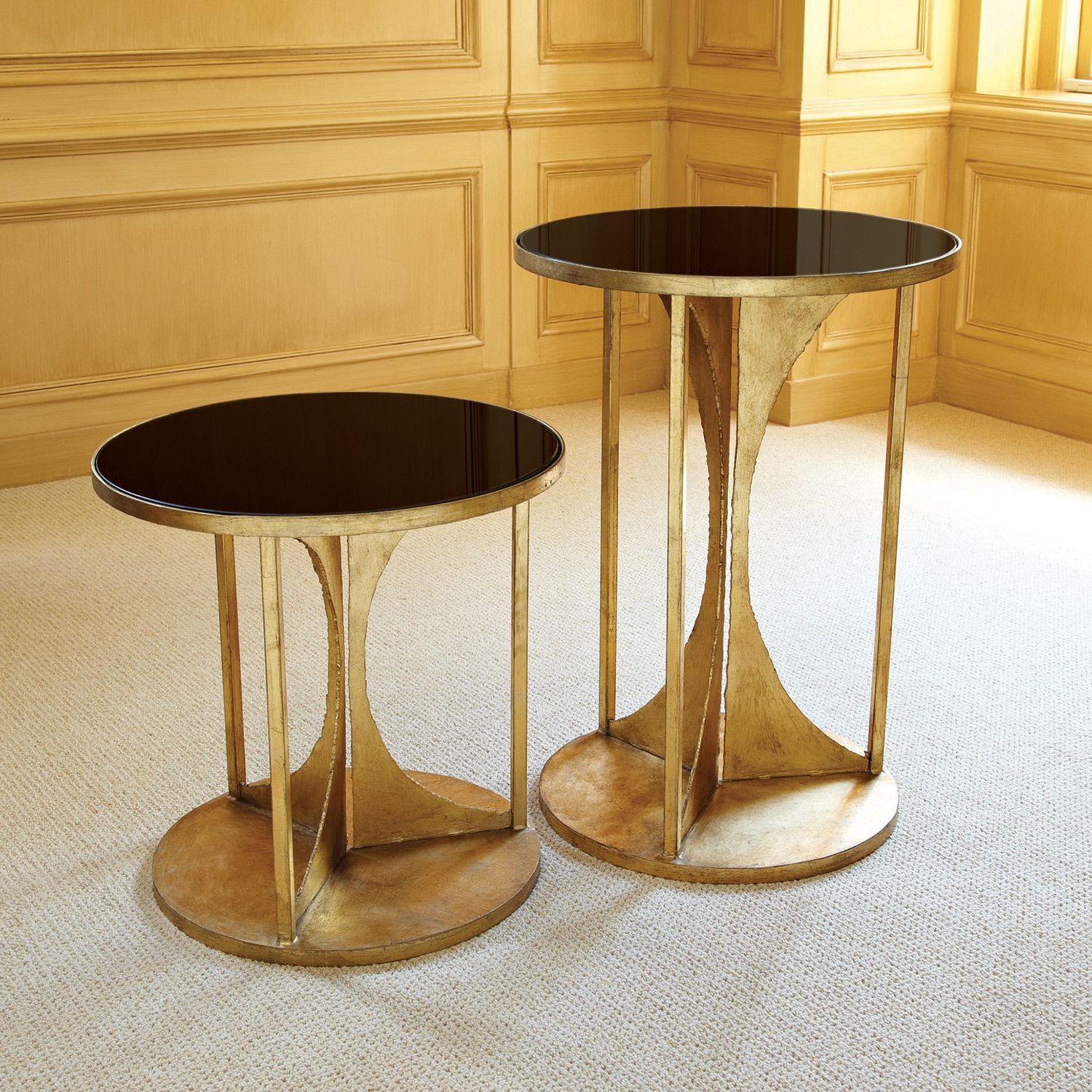 Modern Side Table In Gold And Mirror Modern Cube End Tables (View 10 of 10)