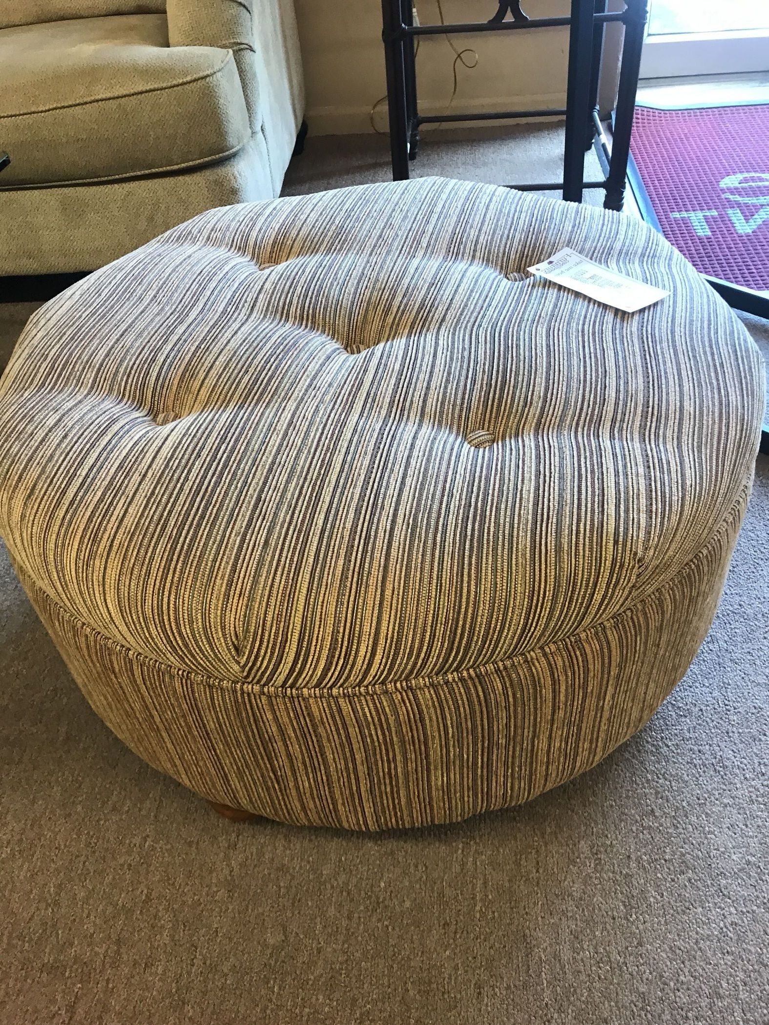 Most Popular Tufted Fabric Ottomans Within Tufted Round Fabric Ottoman (View 4 of 10)