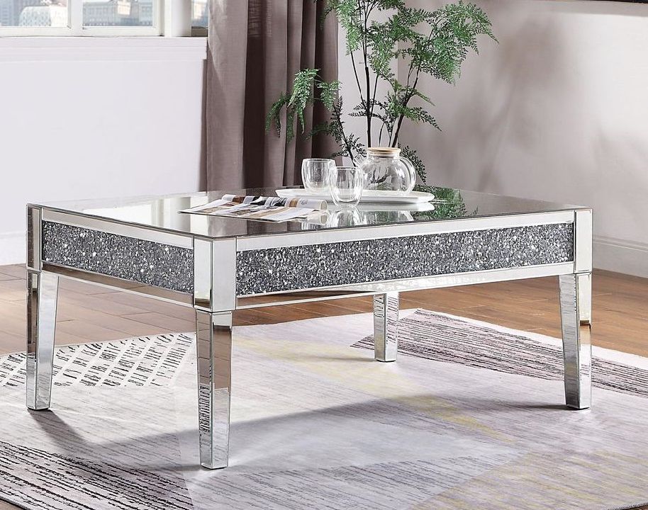 Nysa Mirrored Crystal Coffee Table With Regard To Famous Mirrored Coffee Tables (View 5 of 10)