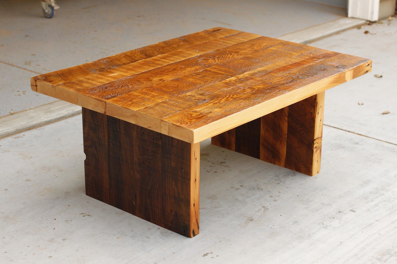 Reclaimed Wood Furniture: Set Of 3 — Coffee Table &  (View 10 of 10)