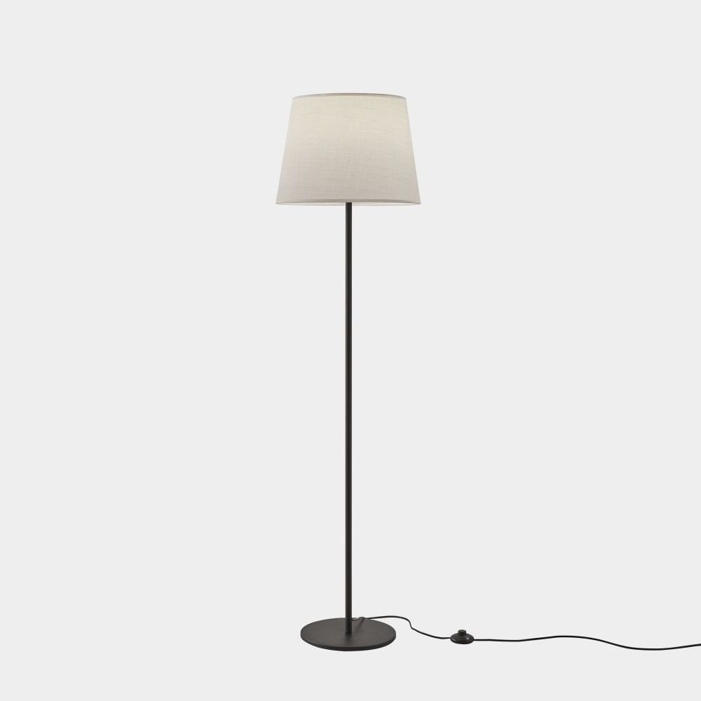Modern Simply Styled Floor Lamp In Black Round Base (View 9 of 10)