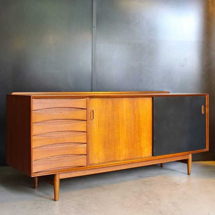 Les Nouveaux Brocanteurs Within Scandinavian Sideboards (View 7 of 10)