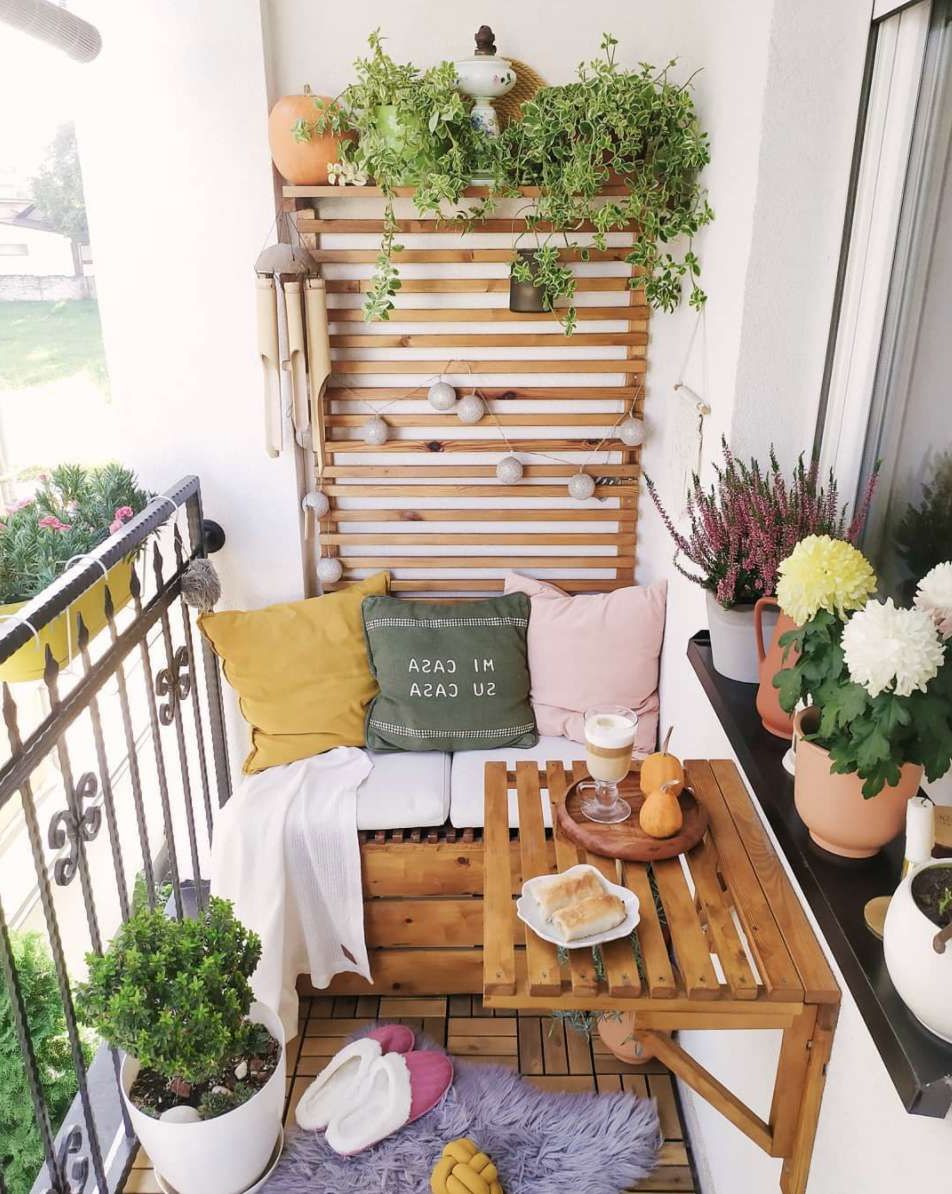 2019 Coffee Tables For Balconies For 17 Ways To Turn Your Tiny Balcony Into An Irresistible Retreat (Photo 6 of 10)