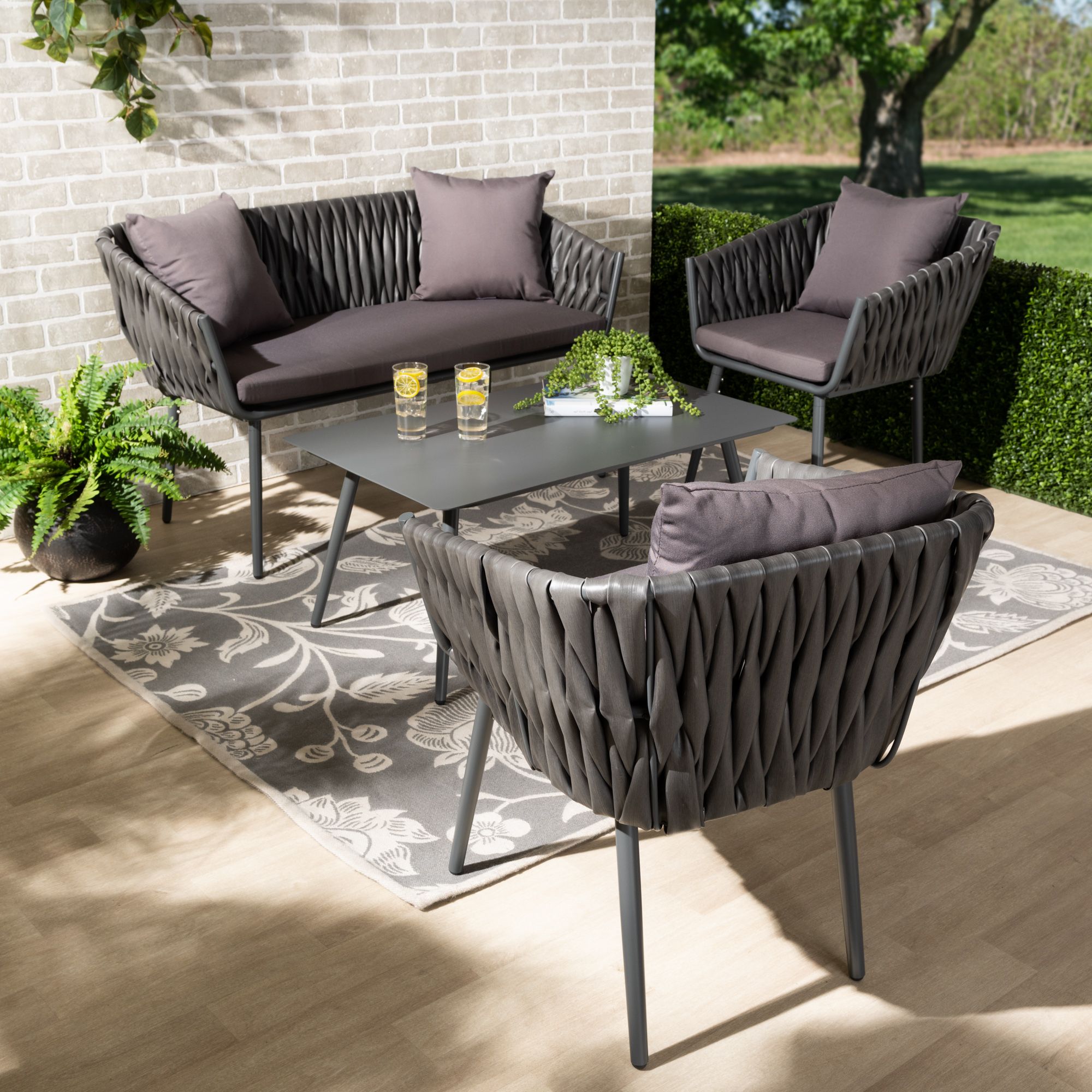Modern Outdoor Patio Coffee Tables Within Favorite Wow (View 10 of 10)