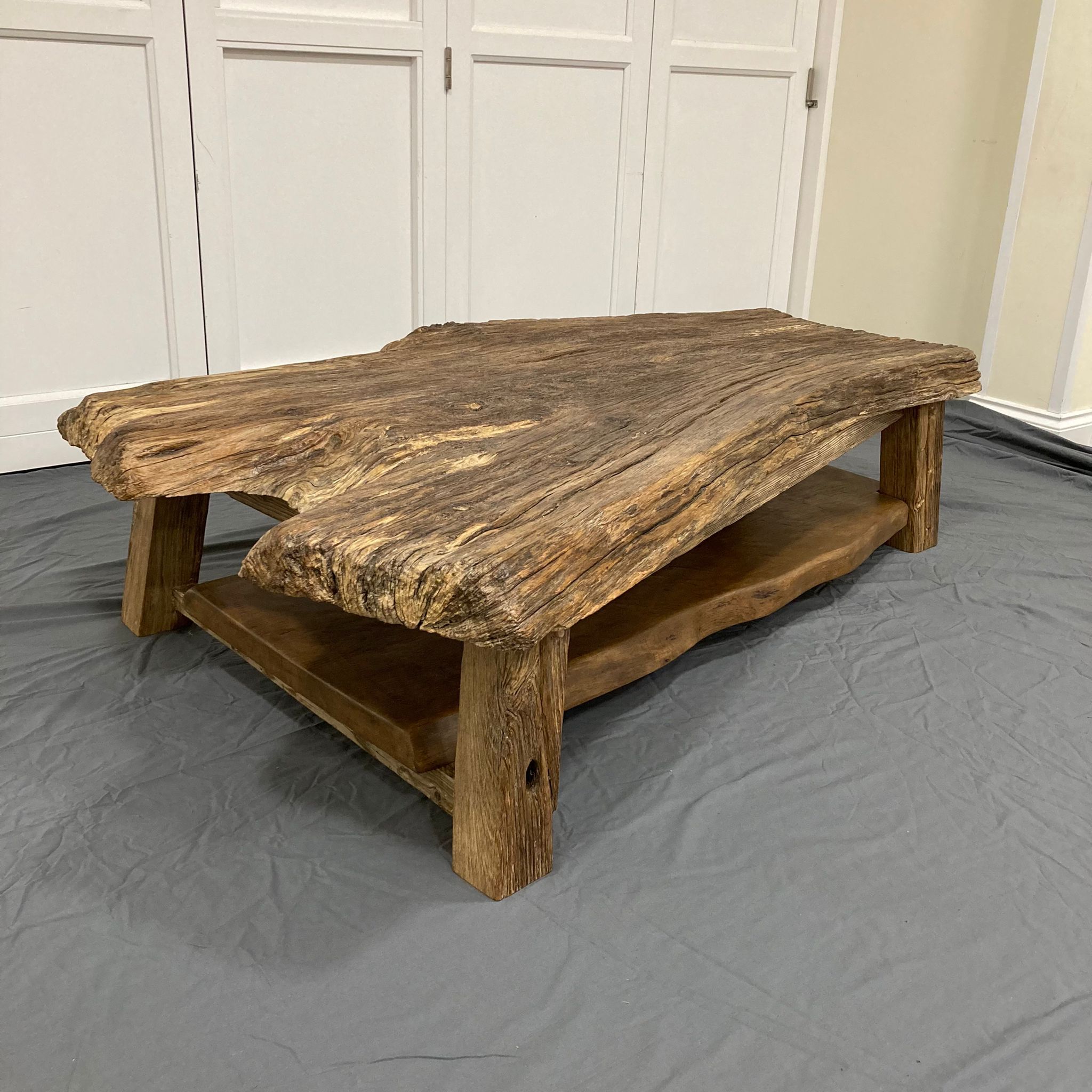 Rustic Coffee Tables With Popular Rustic Coffee Table – Blackstone Chalk (View 6 of 10)